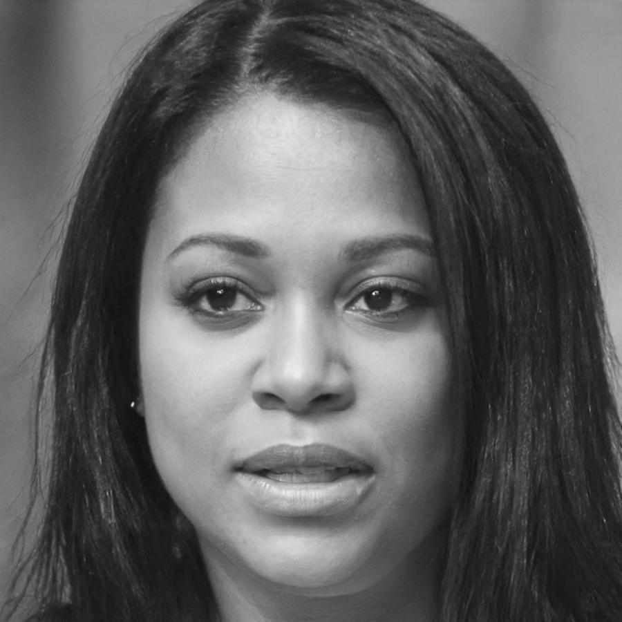 Portrait von Sabine Hoffmeister